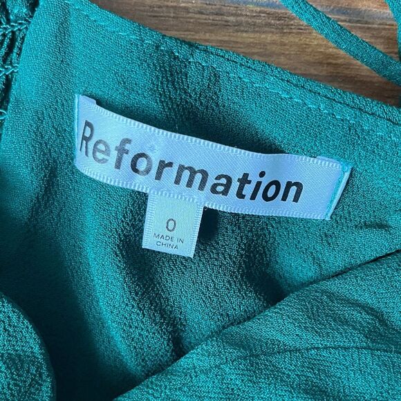 Reformation Gilda Green Jumpsuit, size 0 - Picture 3 of 10